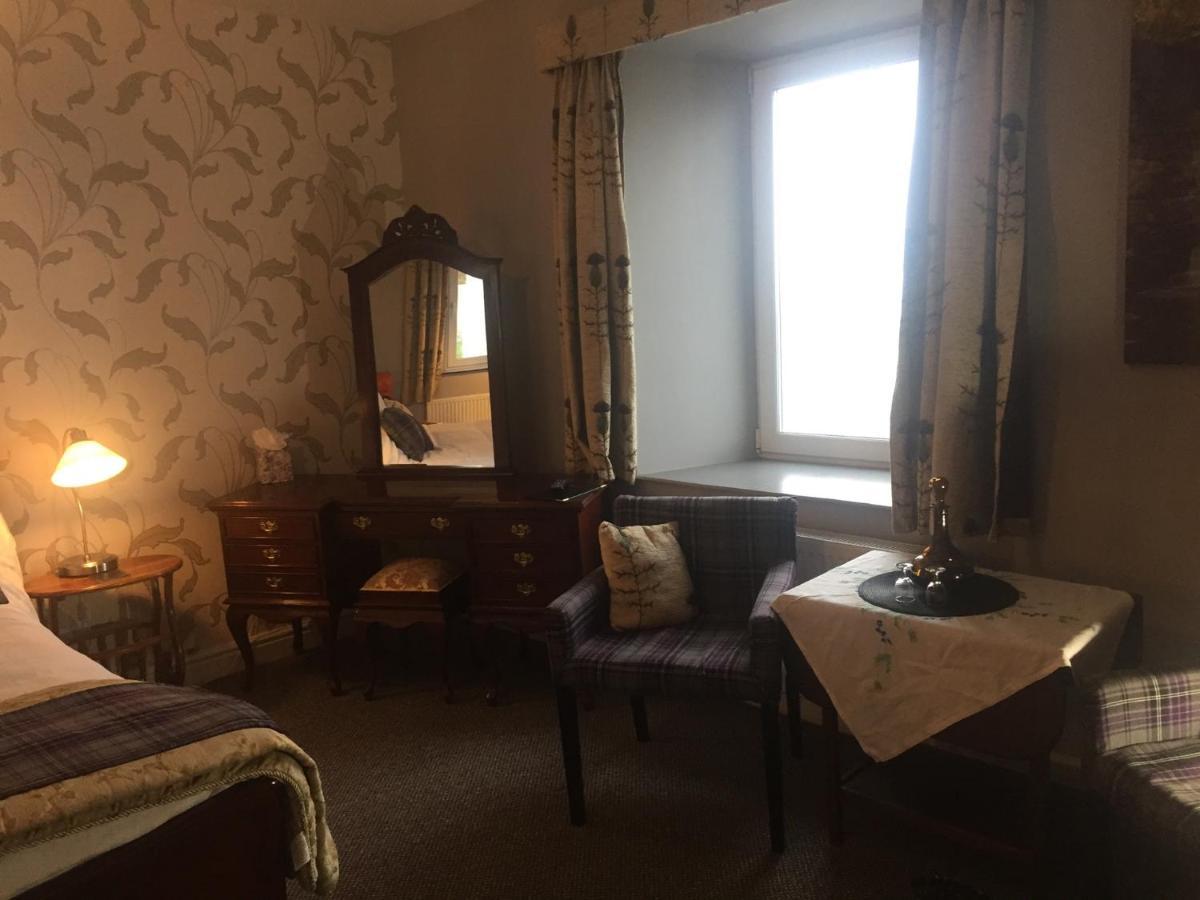 The Auld Cairn Hotel Cairnryan Bagian luar foto