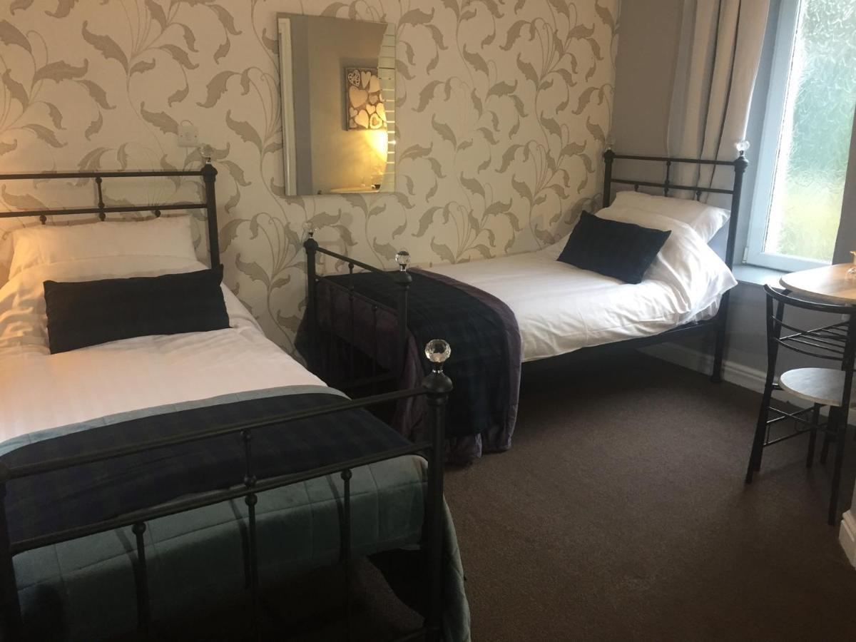 The Auld Cairn Hotel Cairnryan Bagian luar foto